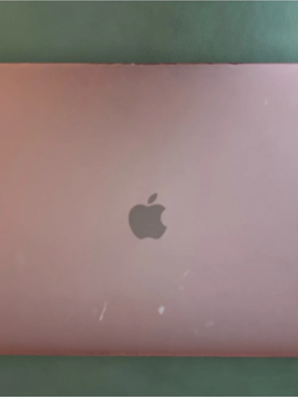 Apple MacBook Pro Laptop Computer 2017 Core i7, 15-in Display 16GB